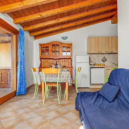 Anna Bay 펜션 무르타마리아