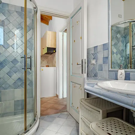 Anna Bay 무르타마리아